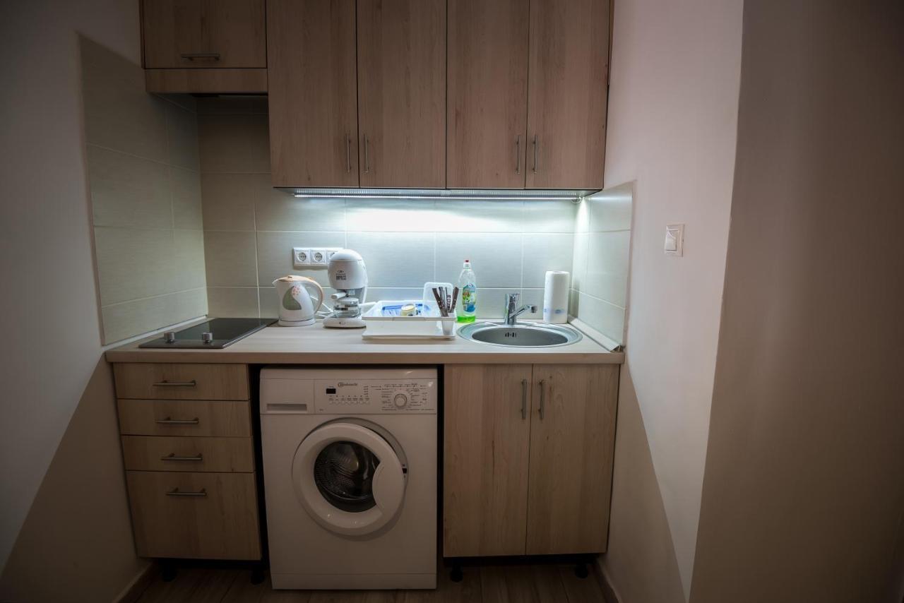 Mokka Apartman Сегед Екстериор снимка