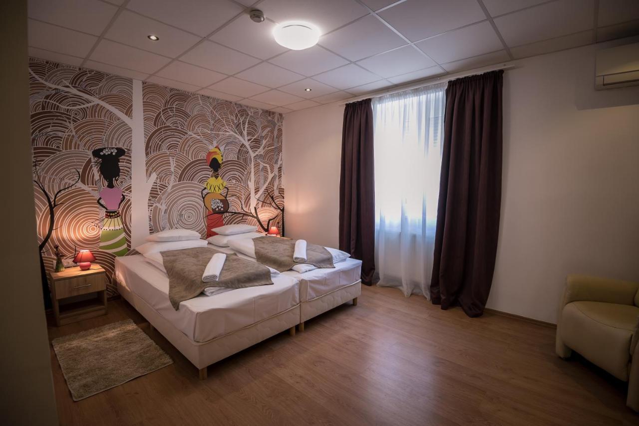 Mokka Apartman Сегед Екстериор снимка