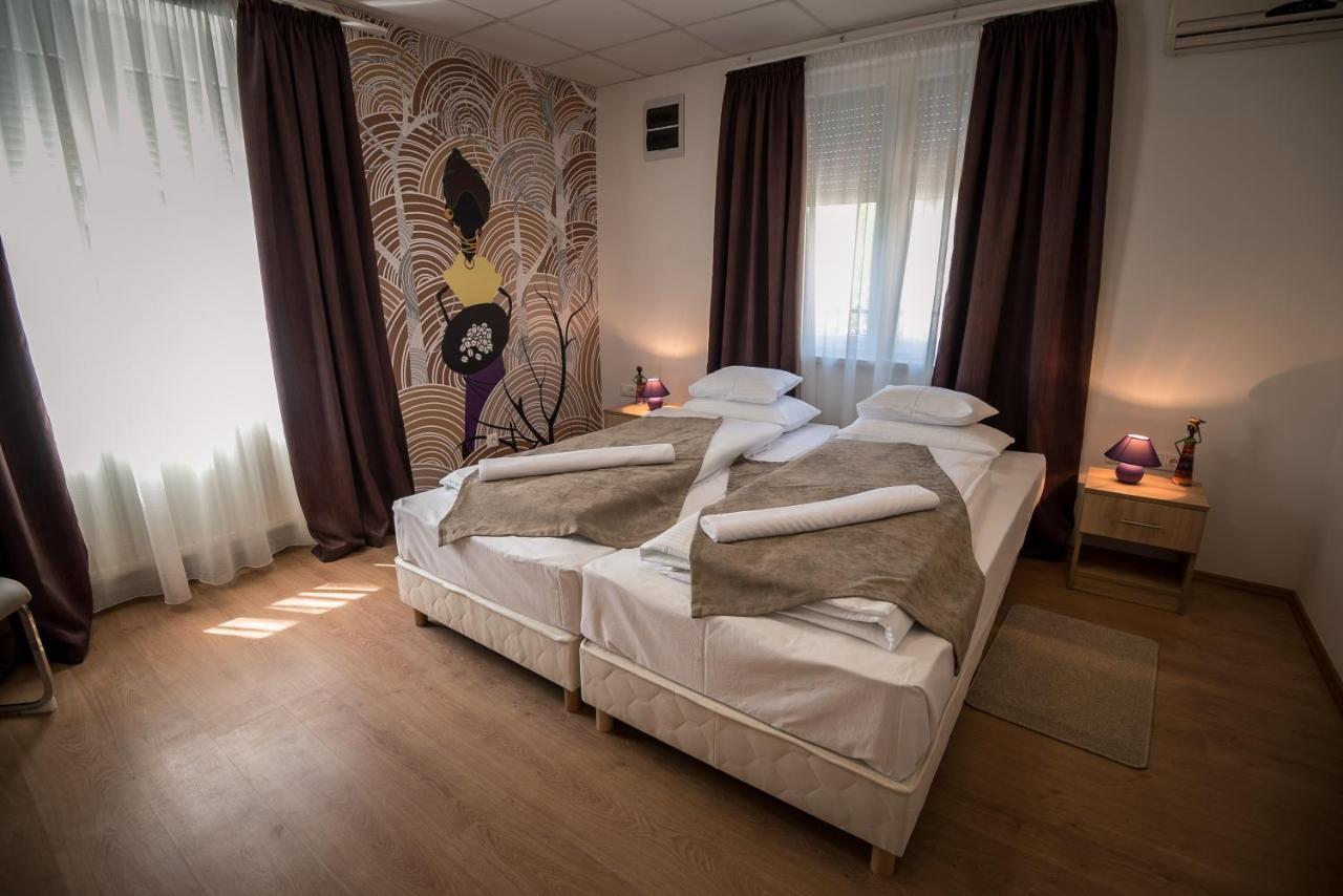 Mokka Apartman Сегед Екстериор снимка