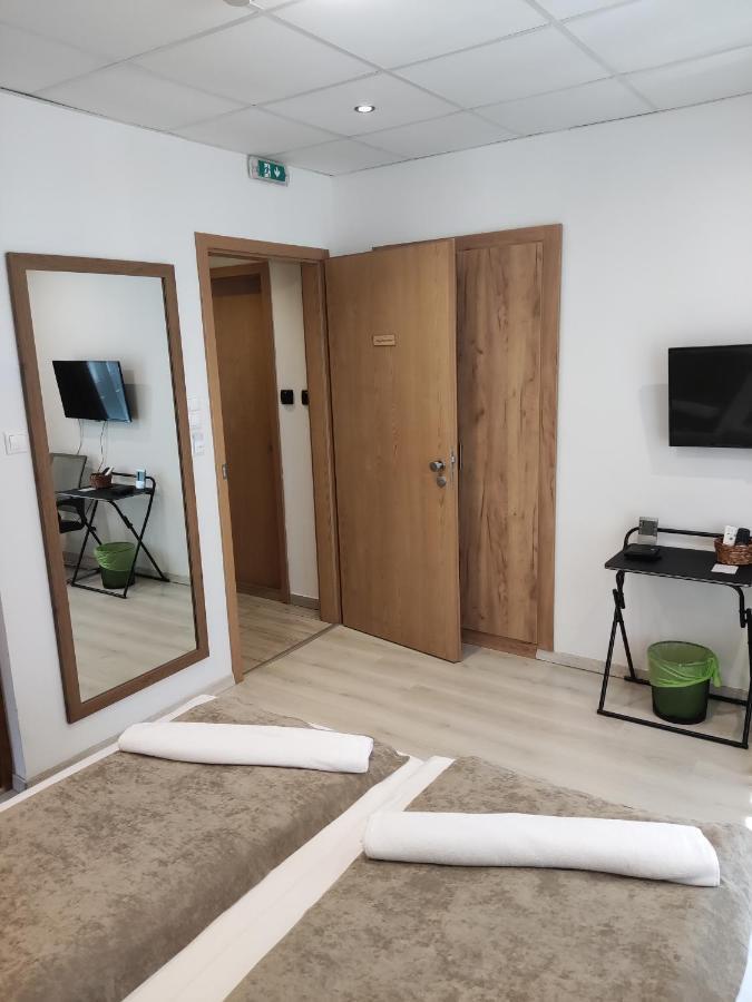 Mokka Apartman Сегед Екстериор снимка