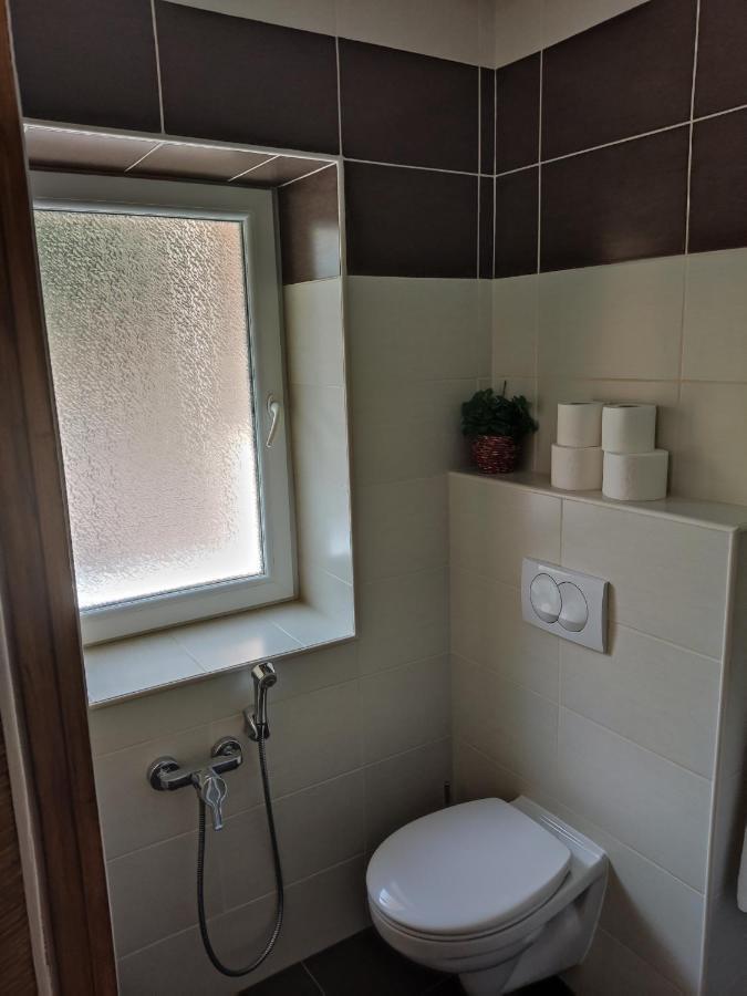 Mokka Apartman Сегед Екстериор снимка